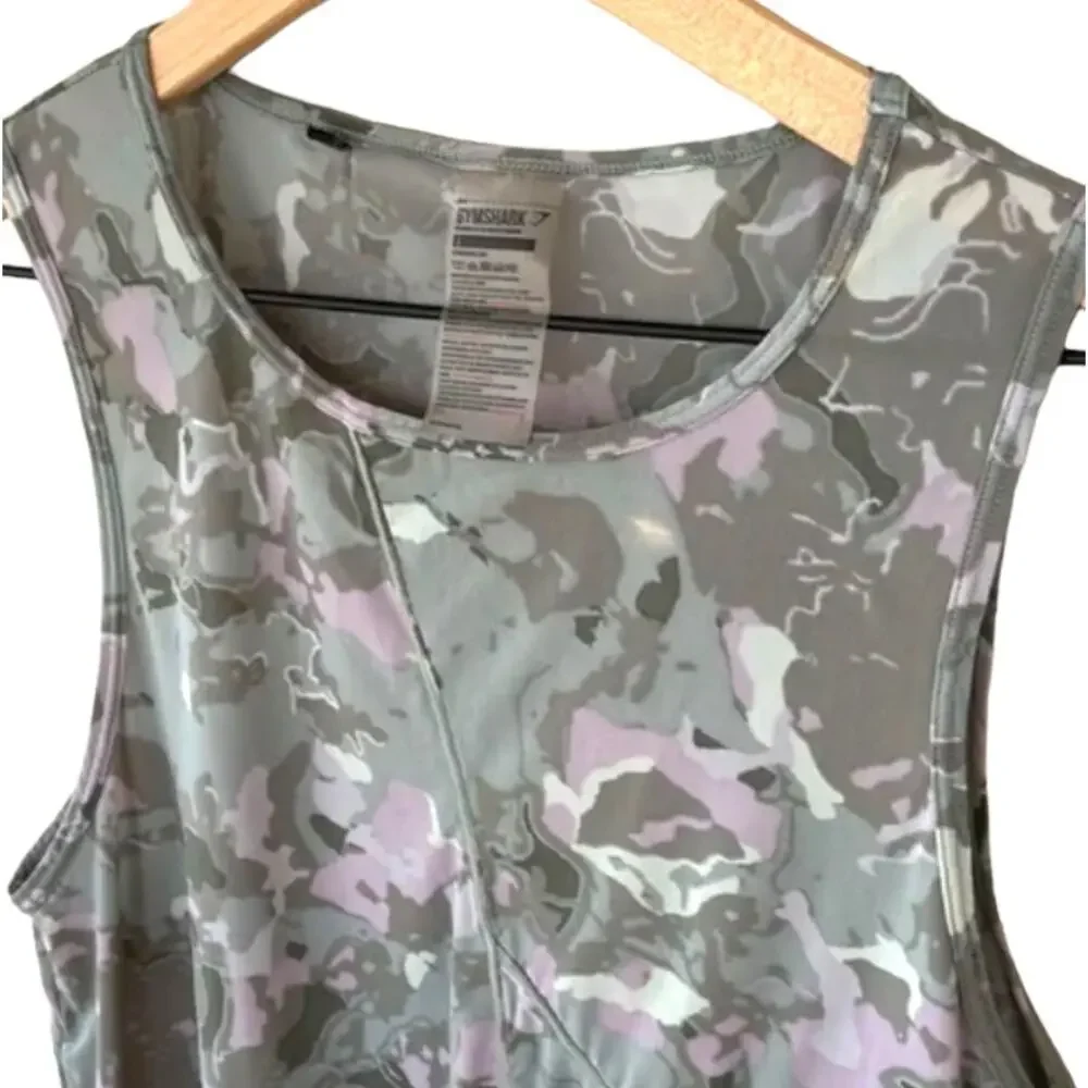 Gymshark Camo Print Active Tank‎ Top - Picture 3 of 9